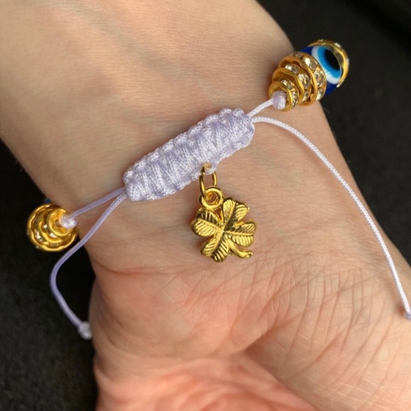 Beautiful Handmade Blue Evil Eye White Bracelet - Picture 8 of 10